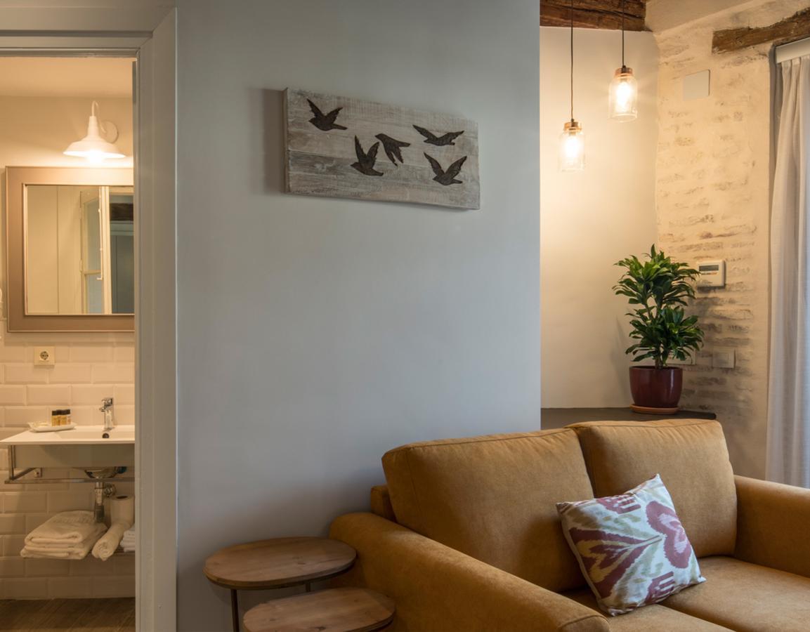 Santa Maria Apartments Севилья Экстерьер фото