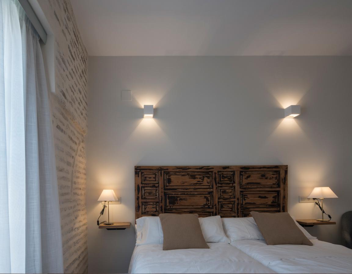Santa Maria Apartments Севилья Экстерьер фото