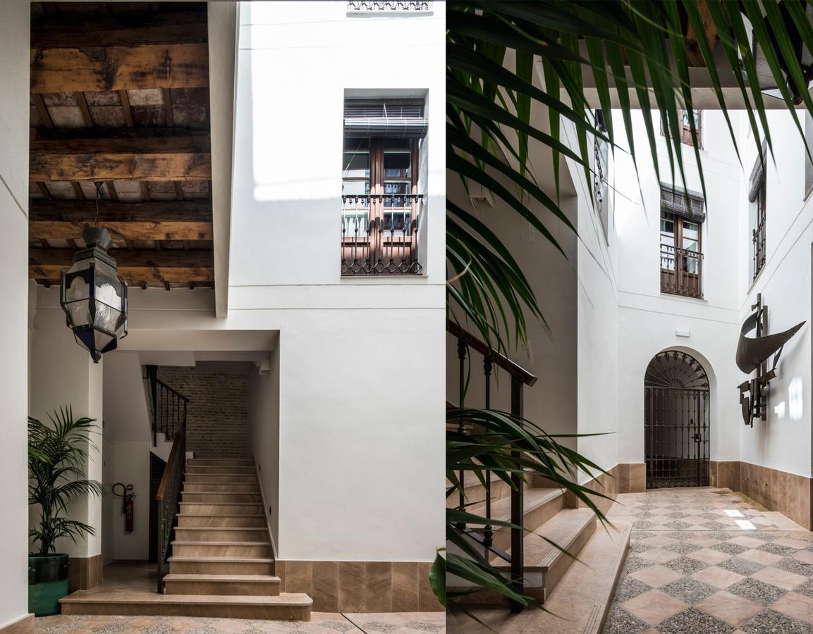 Santa Maria Apartments Севилья Экстерьер фото