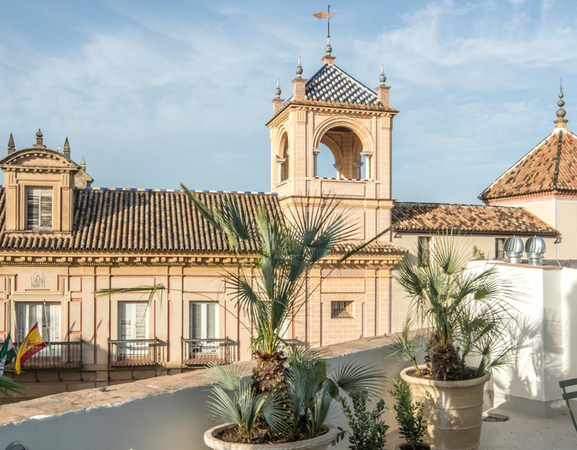 Santa Maria Apartments Севилья Экстерьер фото